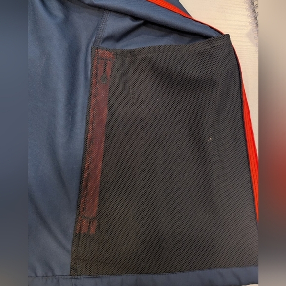 The North Face windbreaker in women's XL navy/coral pristine condition like new - Picture 13 of 16